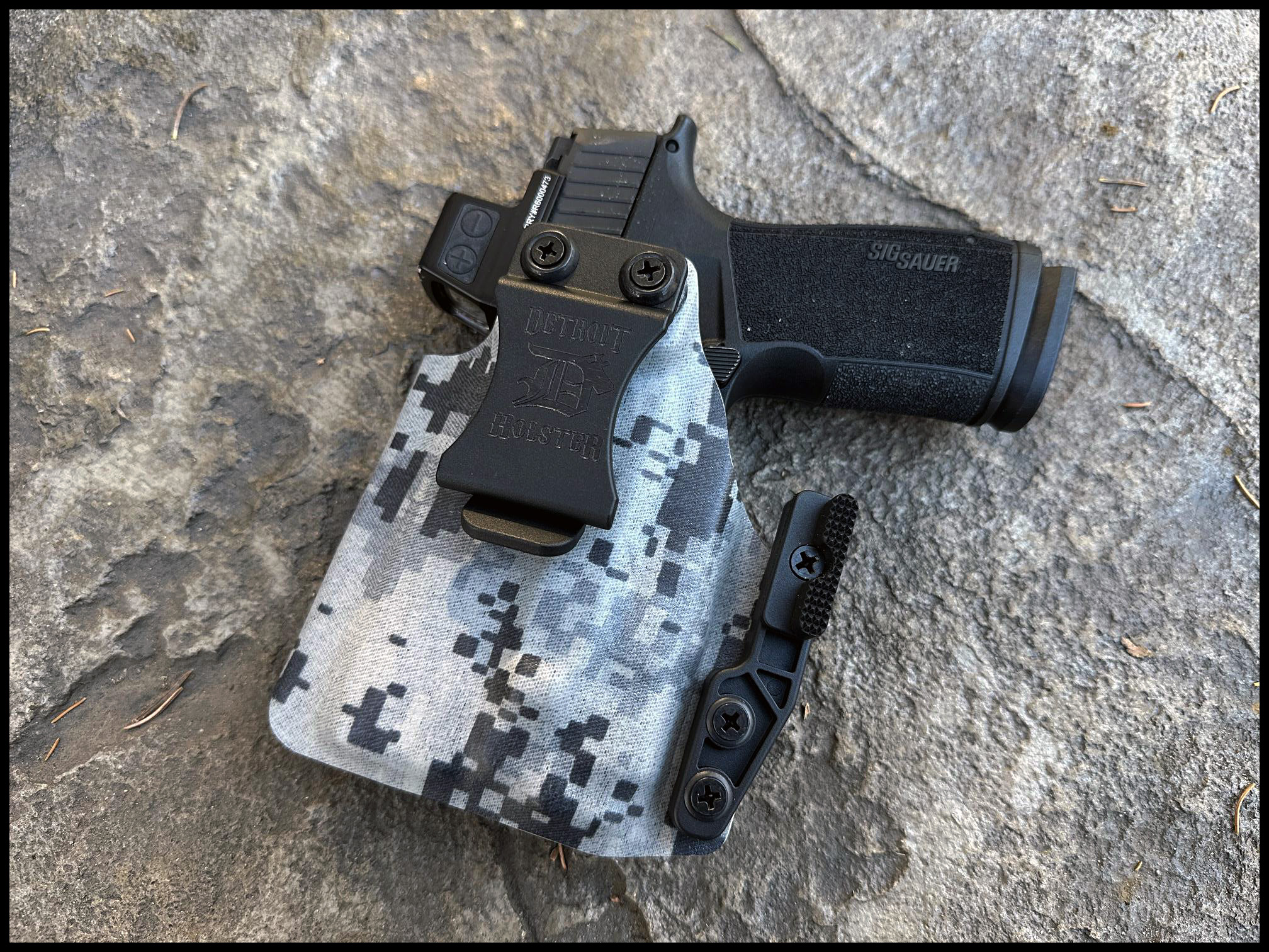 thumbnail image 2 of Details About XTREME CARRY RH LH IWB Leather Gun Holster For Springfield XDS 3.3 2 of 13